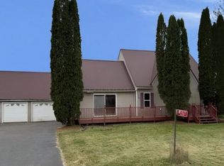 W5527 Apple Ave, Medford, WI 54451