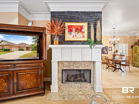 5th image of 106 Pinnacle Ct