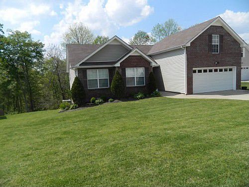 1st image of 109 W Park Dr