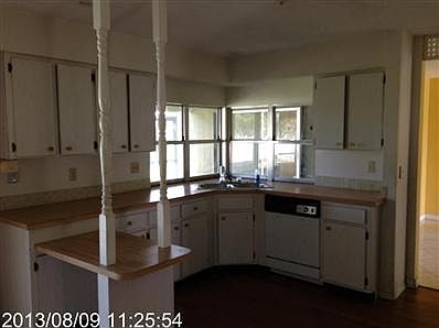 2nd image of 551 SE Euclid Ln