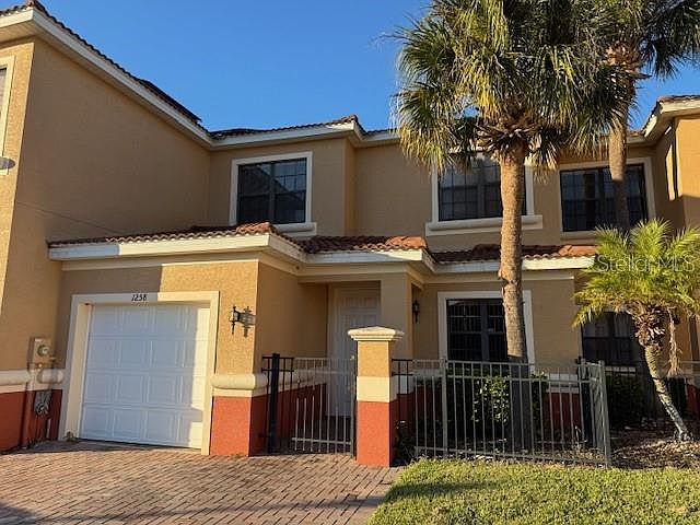 1st image of 1258 CLOVE DRIVE