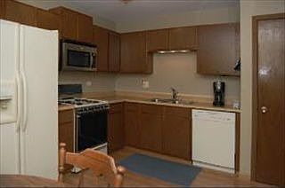 4th image of 1912 Woodlane Dr