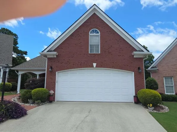 1555 Woodberry Run Dr, Snellville, GA 30078