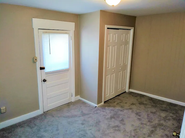 43 W Baltimore St #B — Photo 10
