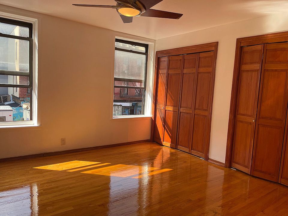 1st image of 259 Smith St #1