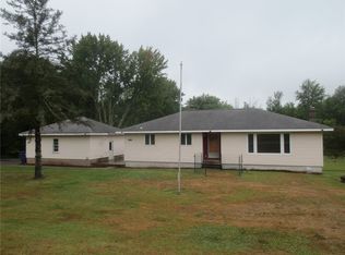 983 Johnson Rd, Palmyra, NY 14522