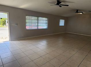 2005 SW 99th Ave #2005, Hollywood, FL 33025