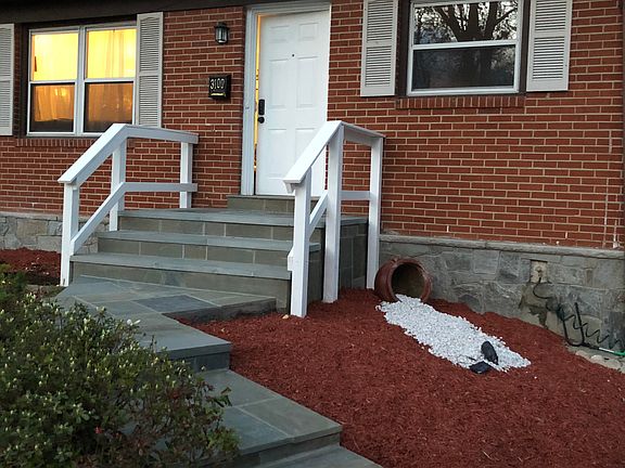 3rd image of 3100 Buena Ct