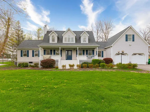 15 LEO Lane, Poughquag, NY 12570