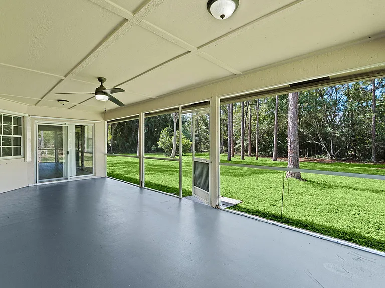 16628 Valencia Blvd — Photo 30
