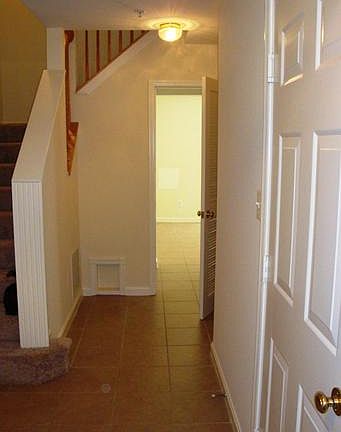 4th image of 4 Diamond Hill Ct