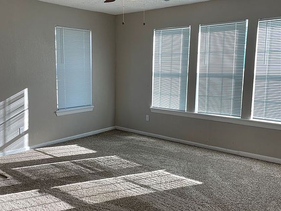 5th image of 1001 S 15th St