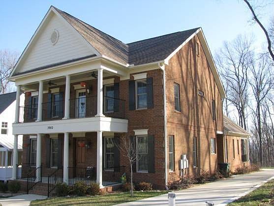 2nd image of 3982 Hawks Way NE