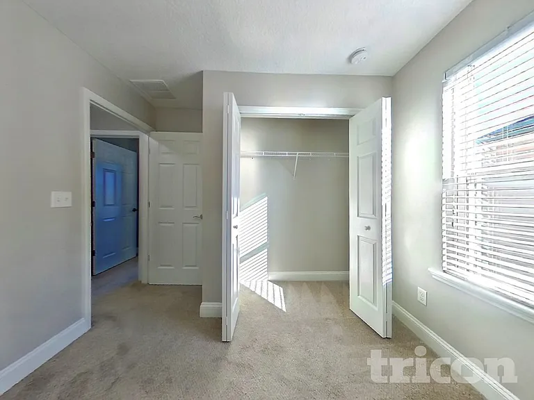 3088 Holly Grove Ln — Photo 12