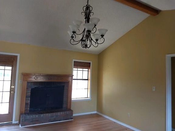 4th image of 1405 N 25th St