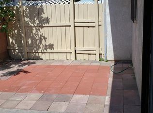 1140 E 17th St, Long Beach, CA 90813