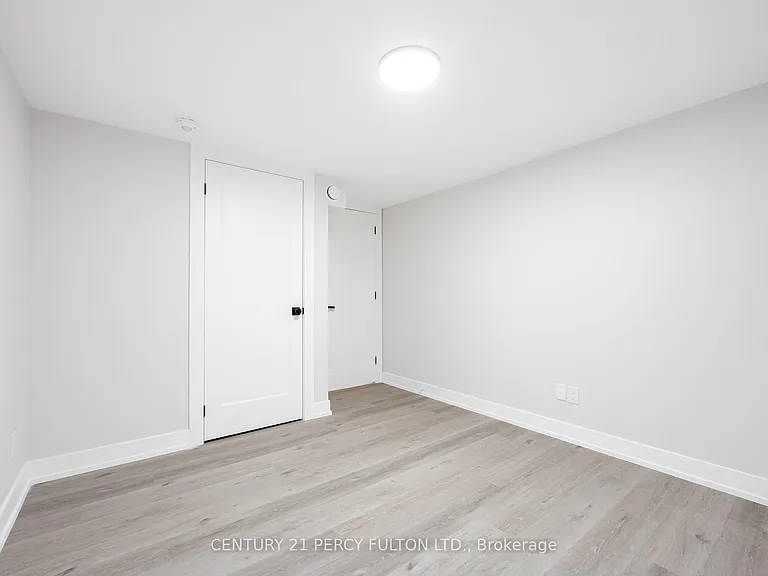 13 McKayfield Rd #LOWER — Photo 20
