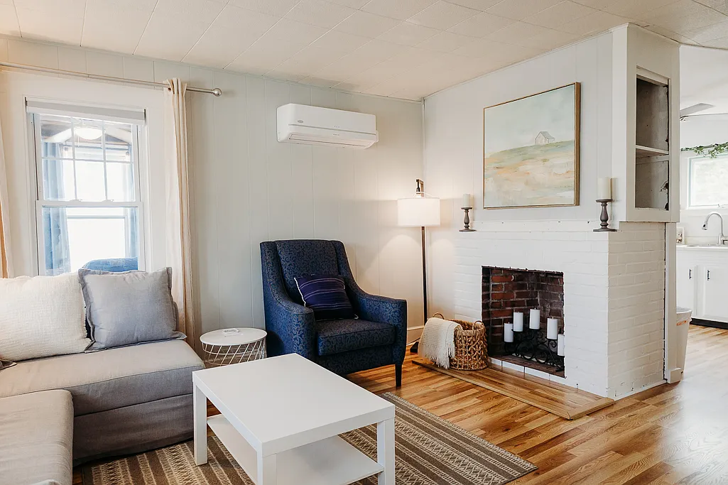 2 bed, $1,800 — Photo 2