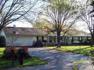 204 Fairview Dr, Campbellsvlle, KY 42718