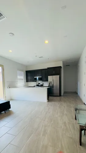 217 E Libra Pl Photo 1
