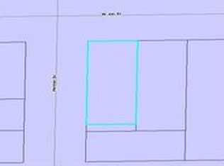 1824 W 4th St, Sioux City, IA 51103