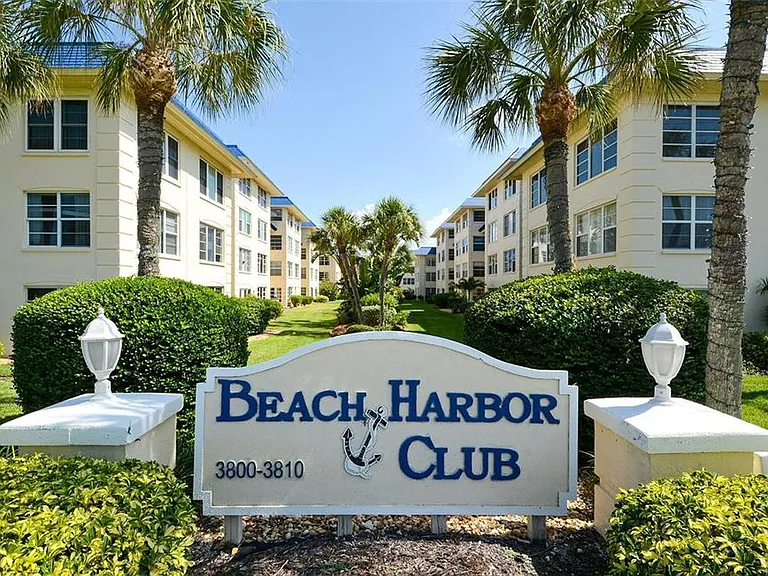 3806 Gulf Of Mexico Dr #C212 — Photo 1