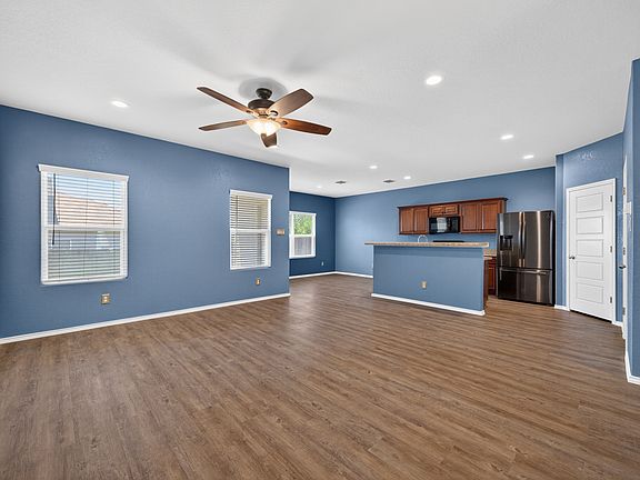 3rd image of 12906 Olson Point