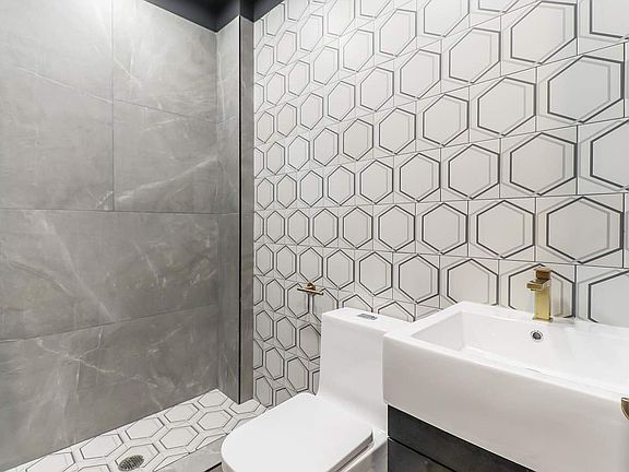 5th image of 842 Flushing Ave #2E
