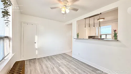 526 Royal York Rd #1 Photo 1