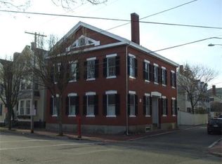 1 Hamilton St, Salem, MA 01970