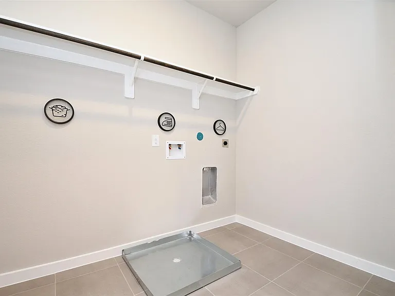 4212 Lyons Fall Dr — Photo 26