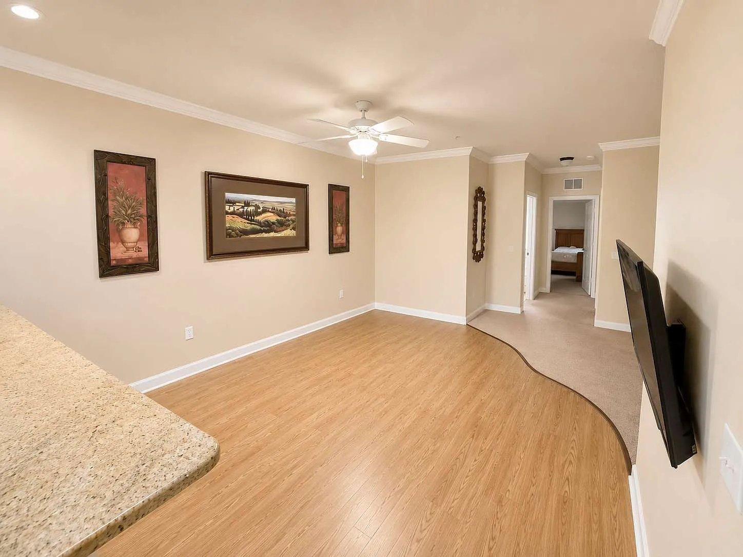 3 bed, 2.0 bath, 1250 sqft, $1,795 — Photo 2