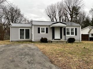 220 Dell Dr, Hopkinsville, KY 42240