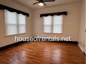4th image of 213 N 19th St APT 1