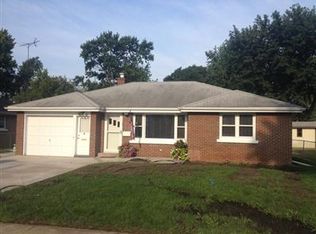 645 S Michigan Ave, Bradley, IL 60915