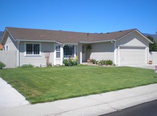 849 Maplewood Dr, Minden, NV 89423
