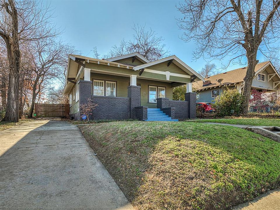 1st image of 610 NW 27th St