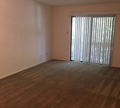 2nd image of 900 Blanton St APT A4