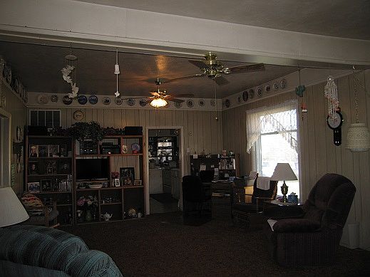 3rd image of 318 S A St