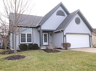 8772 Renfrew St, Powell, OH 43065
