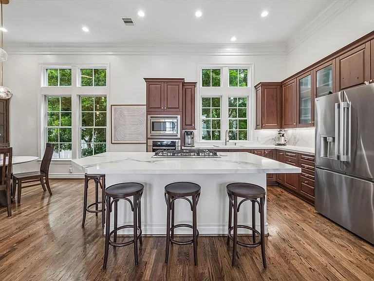 6015 Post Oak Green Ln — Photo 13