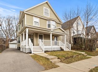 220 Cedarwood Ter #220, Rochester, NY 14609