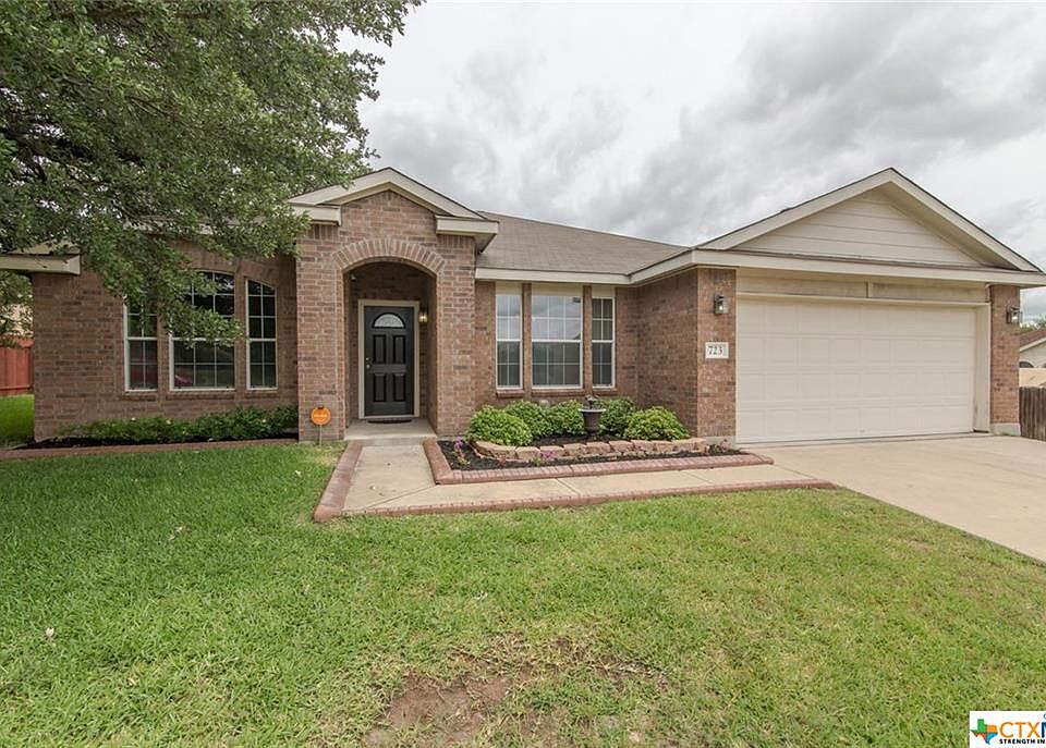 1st image of 723 Cattail Cir