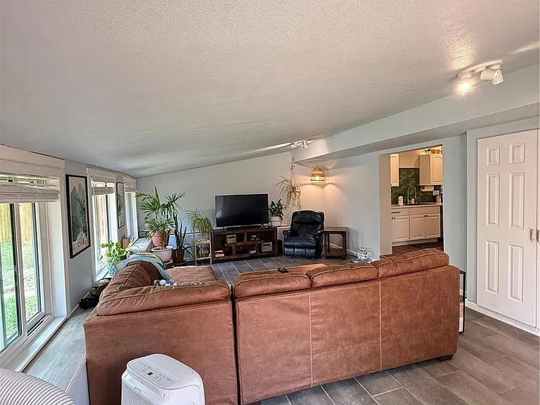 75 S Cody Ct — Photo 12