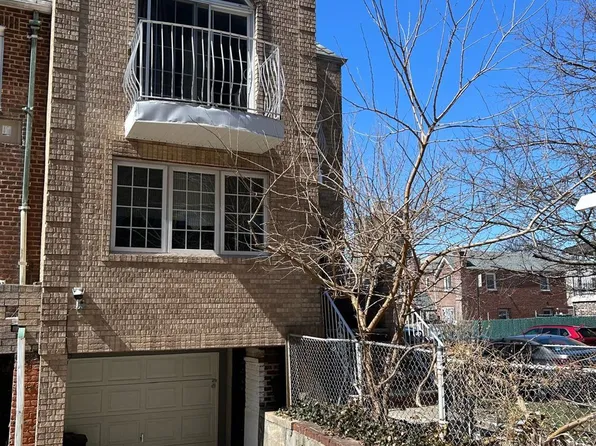 98-25 67th Avenue, Rego Park, NY 11374