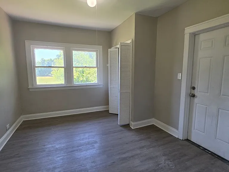 11419 Durant Ave — Photo 17