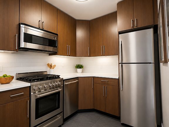 2nd image of 400 W 25th St APT 4A