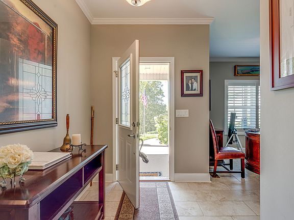 4th image of 775 Ella West Cir