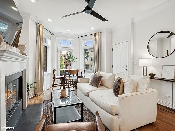 3rd image of 2414 W Cortez St APT 1