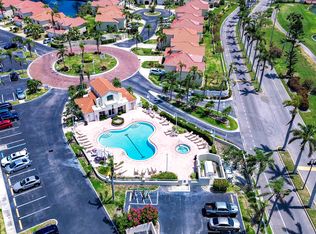 6191 Bahia Del Mar Blvd APT 205, Saint Petersburg, FL 33715
